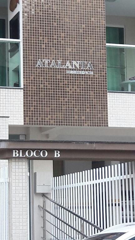 Апартаменты Residencial Atalanta Бомбиньяс Экстерьер фото